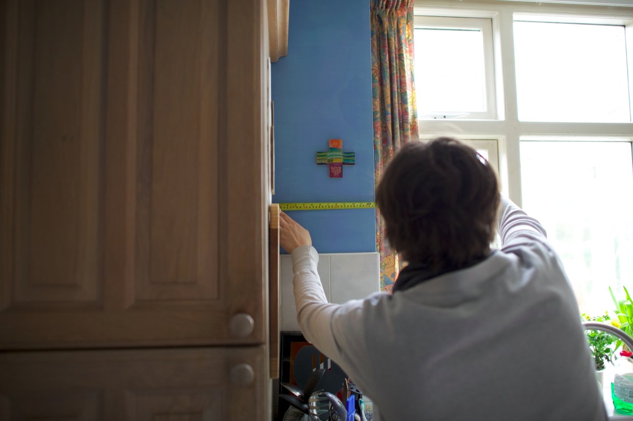Home energy assessor visit